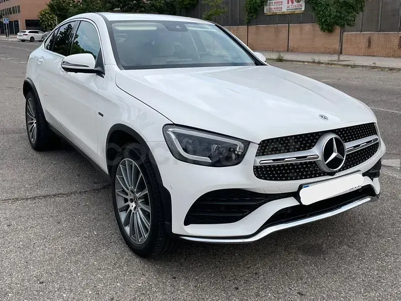 Usado Mercedes GLC300e 306 CV (225 kW) 2020 Blanco SUV