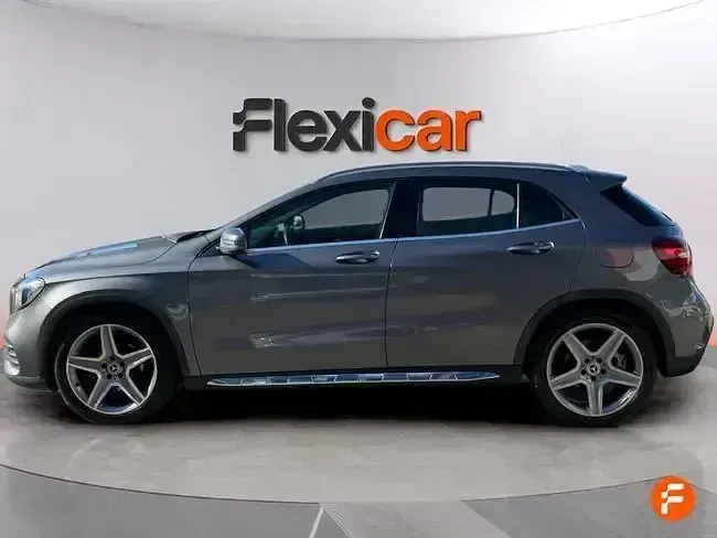 Usado Mercedes GLA200 136 CV (100 kW) 2019 Gris SUV