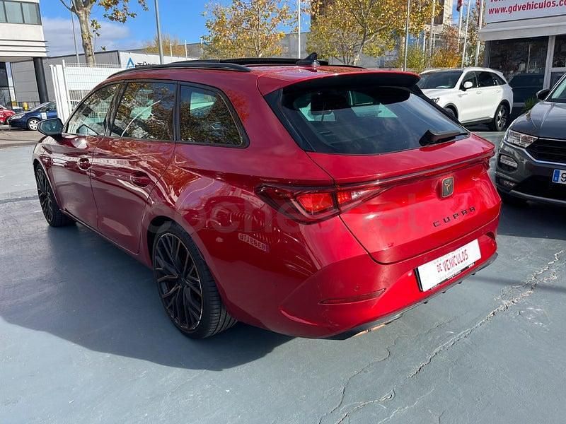Usado Cupra Leon 245 CV (180 kW) 2021 Rojo Familiar