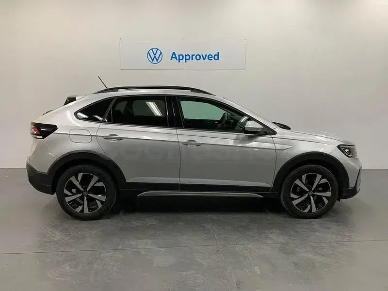 Usado VW Taigo 115 CV (84 kW) 2025 Gris / plata SUV