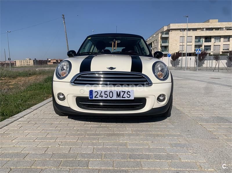 Usado Mini Cooper 120 CV (88 kW) 2010 Blanco Utilitario