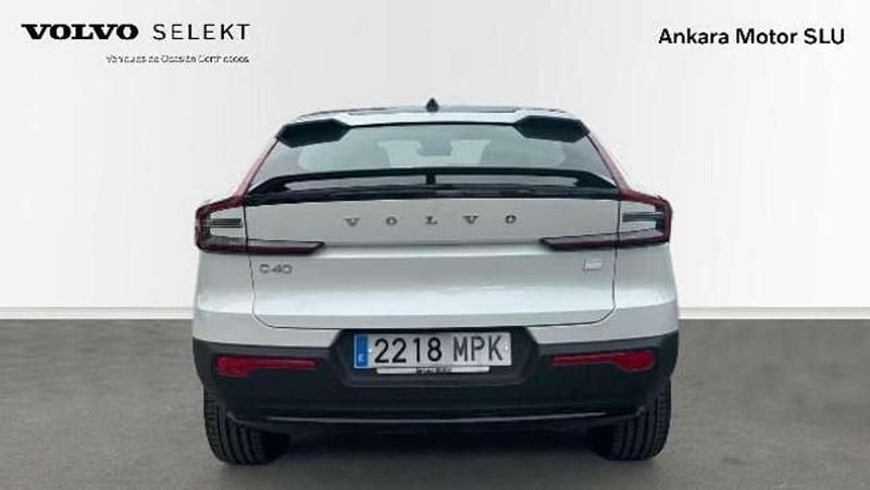 Usado Volvo C40 Plus 186 kW (254 CV) 2024 Blanco SUV