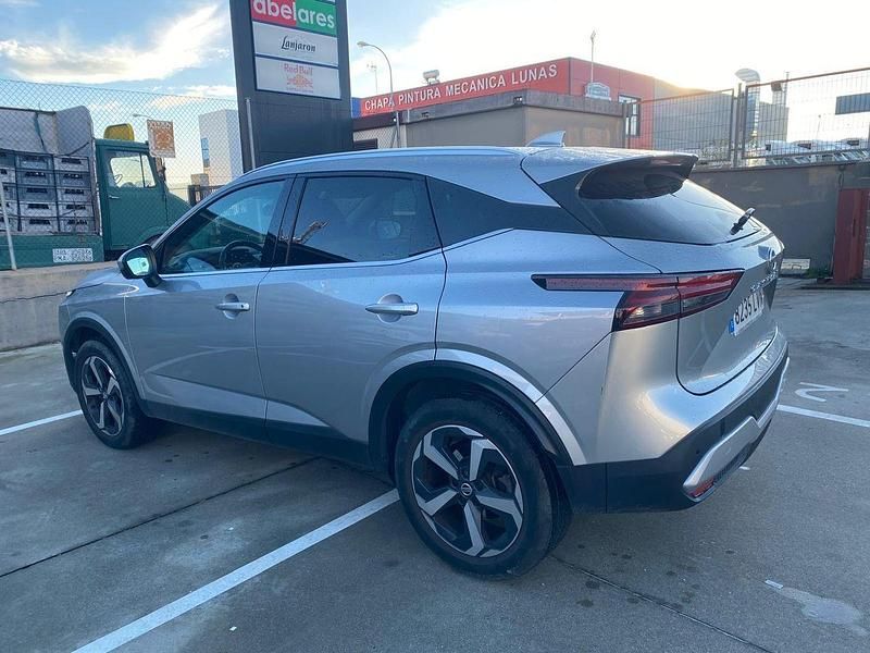 Usado Nissan Qashqai N-Connecta 140 CV (102 kW) 2021 Gris SUV