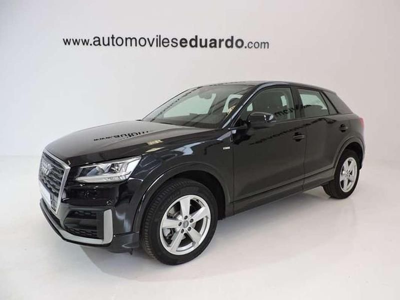Usado Audi Q2 Sport 116 CV (85 kW) 2016 Negro SUV