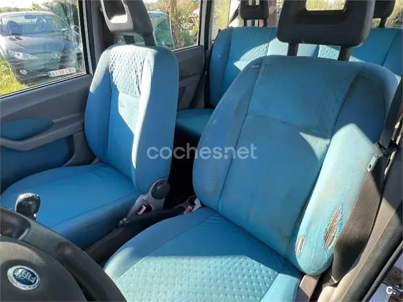 Usado Fiat Panda Dynamic 60 CV (44 kW) 2006 Blanco Utilitario