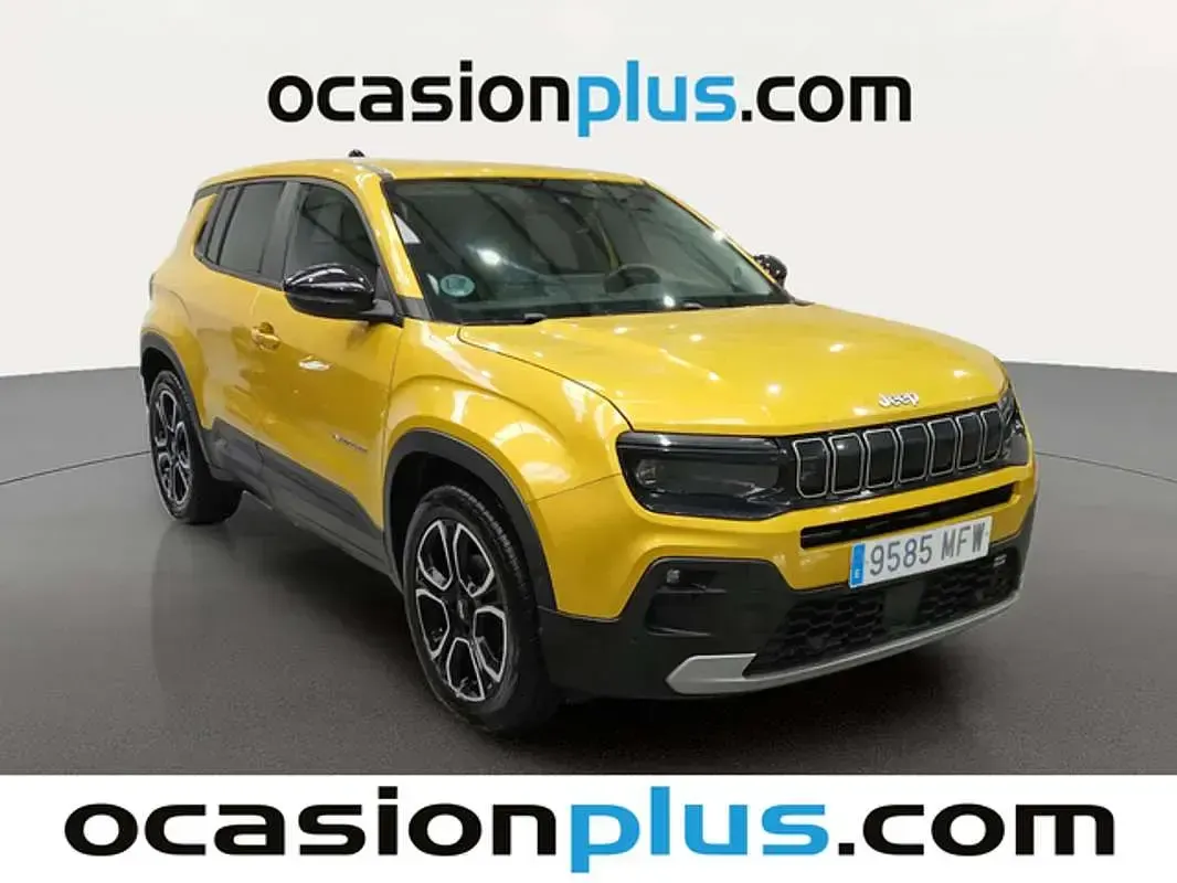 Usado Jeep Avenger Summit 101 HP (74 kW) 2023 Amarelo SUV