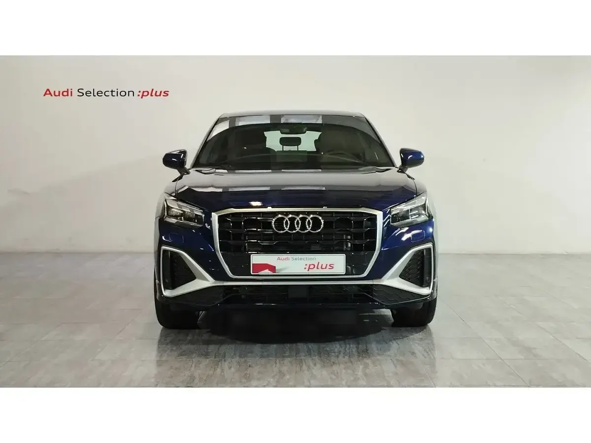 Usado Audi Q2 150 CV (110 kW) 2025 Azul SUV