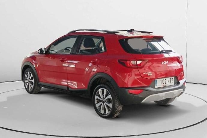 Usado Kia Stonic 100 CV (73 kW) 2024 SUV