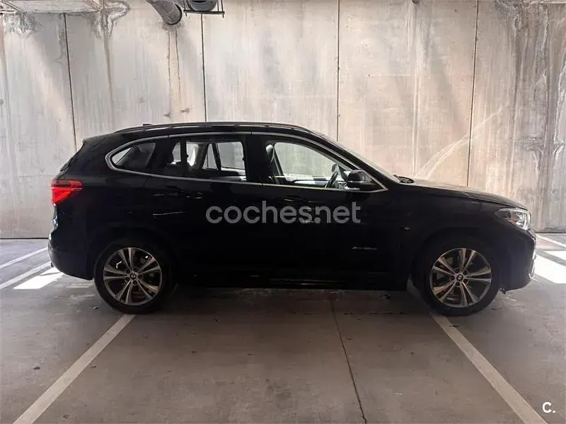 Usado BMW X1 Sport Line 190 CV (139 kW) 2016 Negro SUV