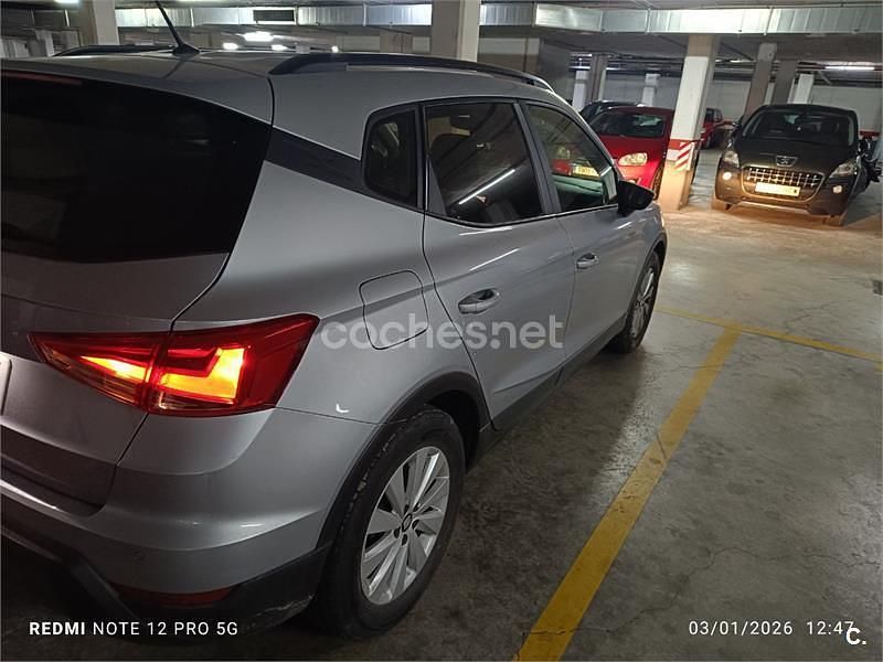 Gris / plata Usado 2020 Seat Arona Ecomotive SUV | 11.000 € (Super precio) - Imagen 1/4