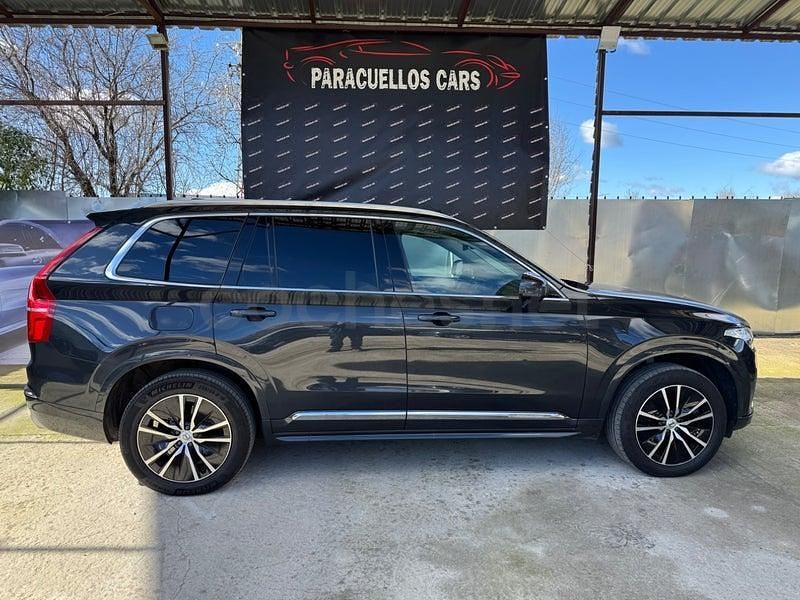 Usado Volvo XC90 Momentum 390 CV (286 kW) 2020 Azul SUV