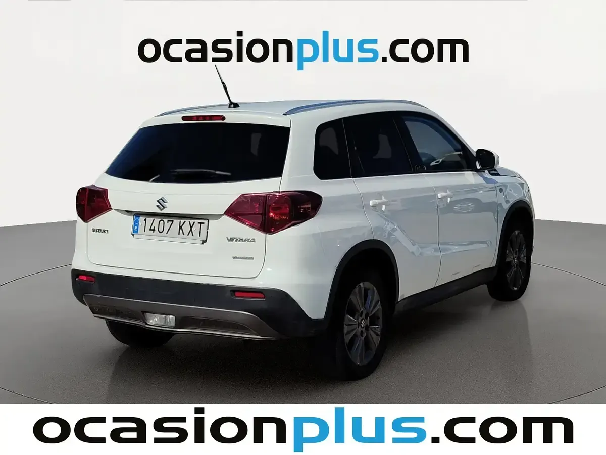 Usado Suzuki Vitara 111 CV (81 kW) 2019 Blanco SUV