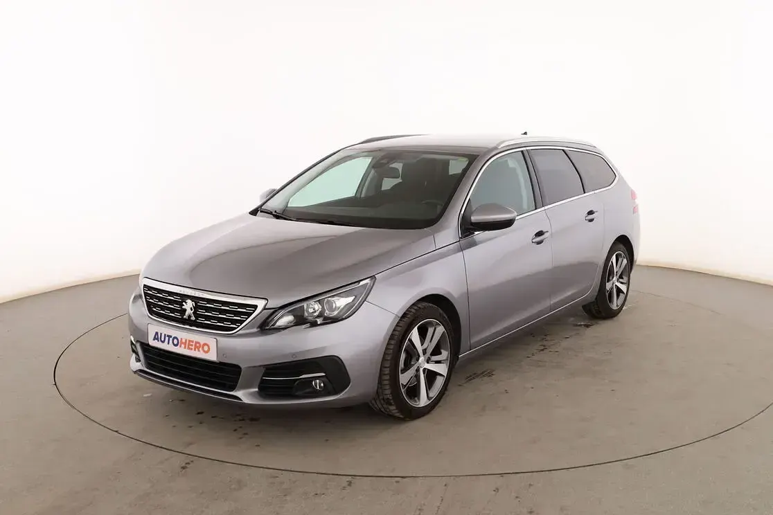 Usado Peugeot 308 Allure 131 CV (96 kW) 2018 Familiar