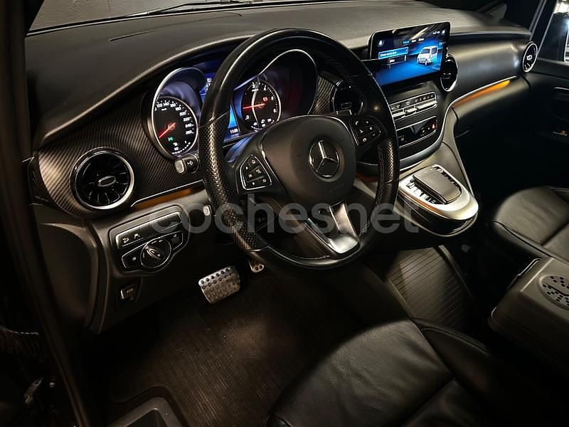 Usado Mercedes V220 Exclusive 163 CV (119 kW) 2023 Negro Monovolumen