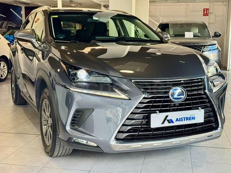Usado Lexus NX300h Business Edition 197 CV (144 kW) 2018 Beige SUV