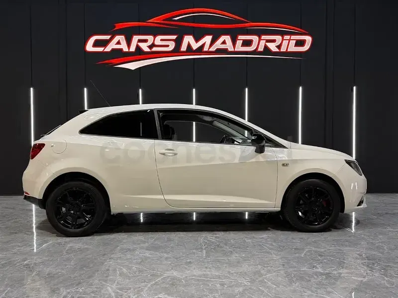 Usado Seat Ibiza SC Style 85 CV (62 kW) 2009 Blanco Utilitario