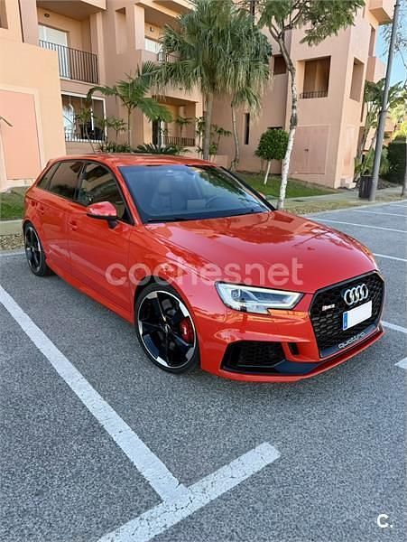 Usado Audi RS3 400 CV (294 kW) 2018 Rojo Berlina