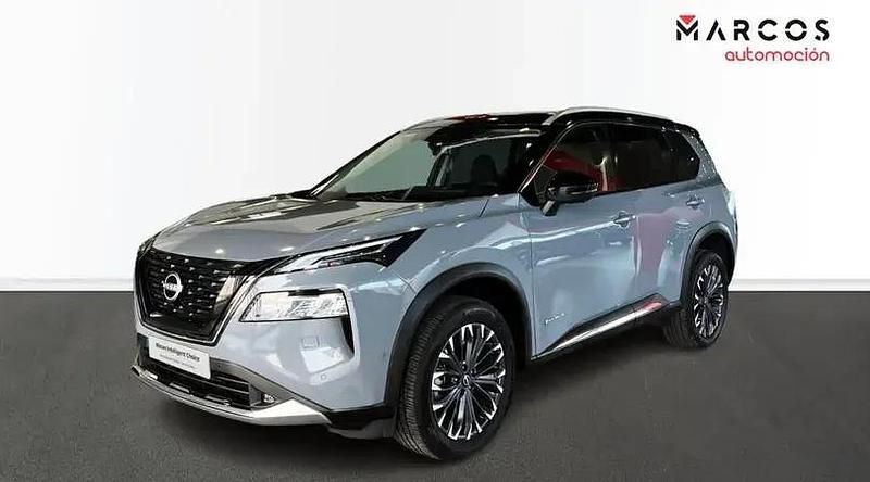 Usado Nissan X-Trail Tekna 204 CV (150 kW) 2025 Katana grey black SUV