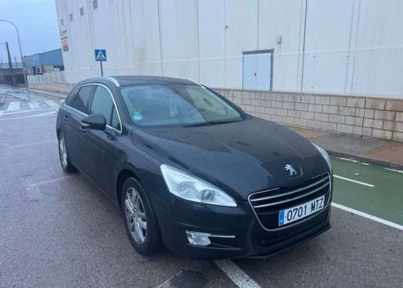 Negro Usado 2012 Peugeot 508 Allure Familiar | 6999 € (Precio justo) - Imagen 1/4