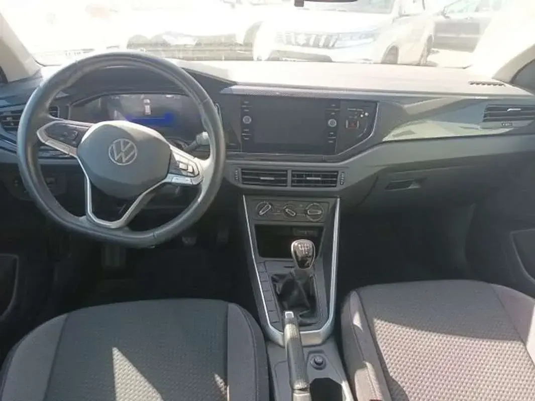 Używany VW Polo 95 KM (69 kW) 2024 Szary Hatchback