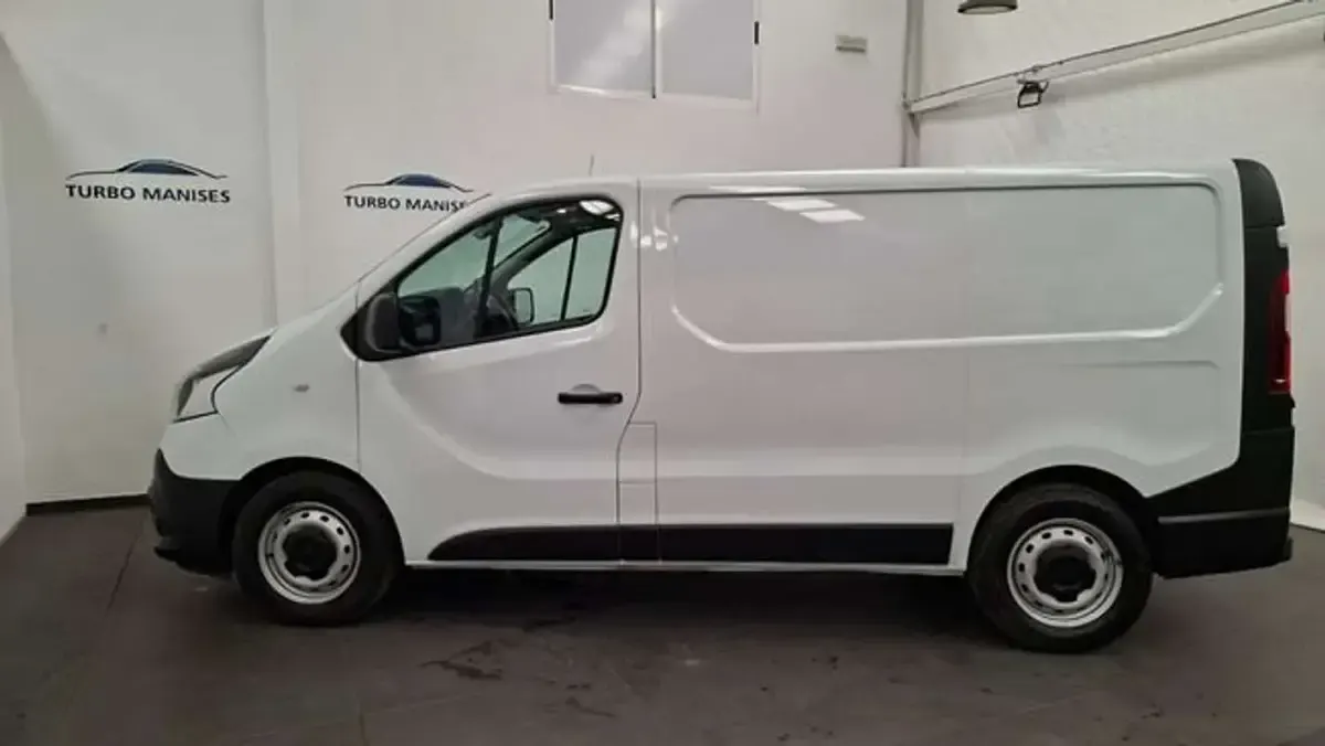 Usado Renault Traffic 145 CV (106 kW) 2021 Blanco Van
