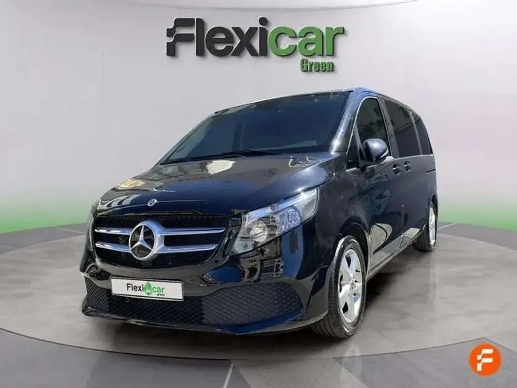Usado Mercedes V220 Avantgarde 163 CV (119 kW) 2021 Negro Monovolumen