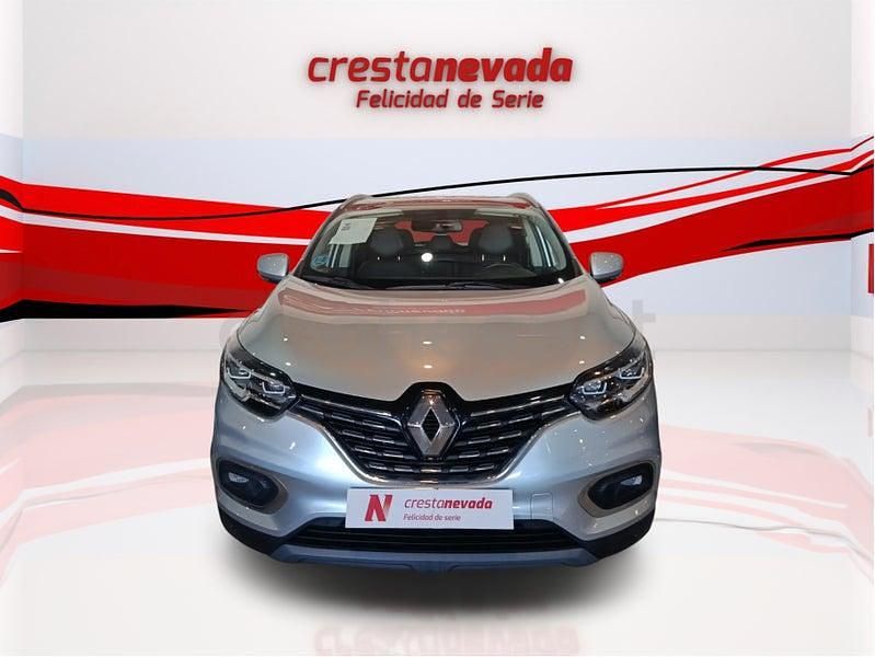 Usado Renault Kadjar Zen 140 CV (102 kW) 2022 Gris / plata SUV