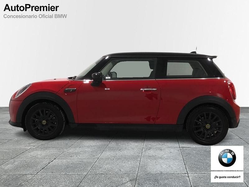 Usado Mini Cooper SE 135 kW (184 CV) 2022 Rojo Utilitario