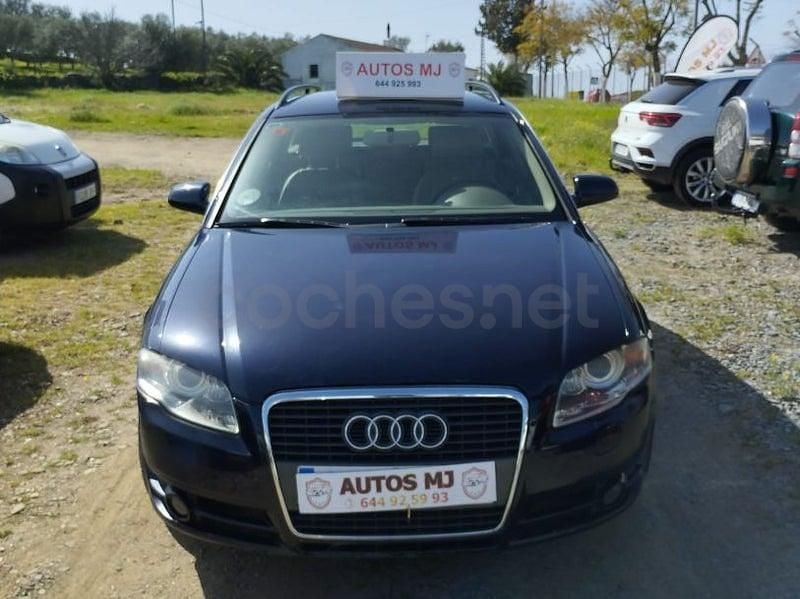 Usado Audi A4 163 CV (119 kW) 2006 Azul Familiar