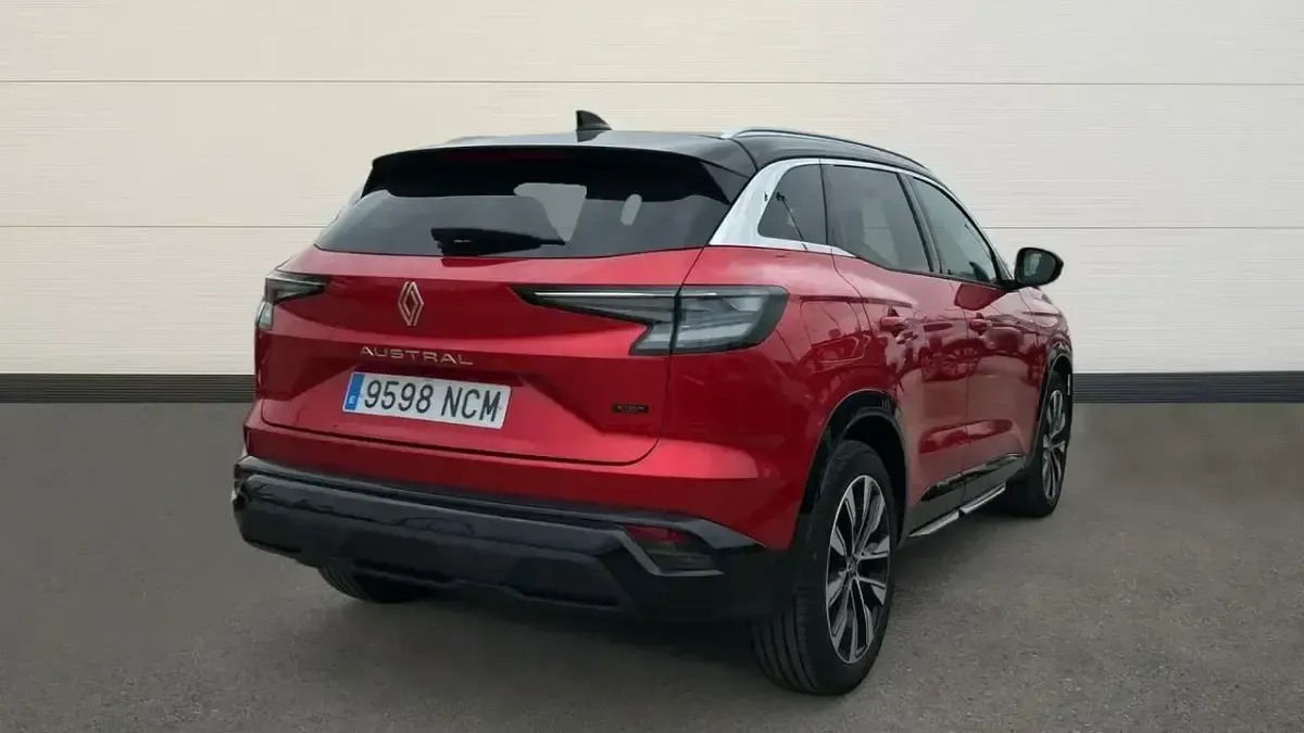 Usado Renault Austral Techno 200 CV (147 kW) 2025 Rojo SUV