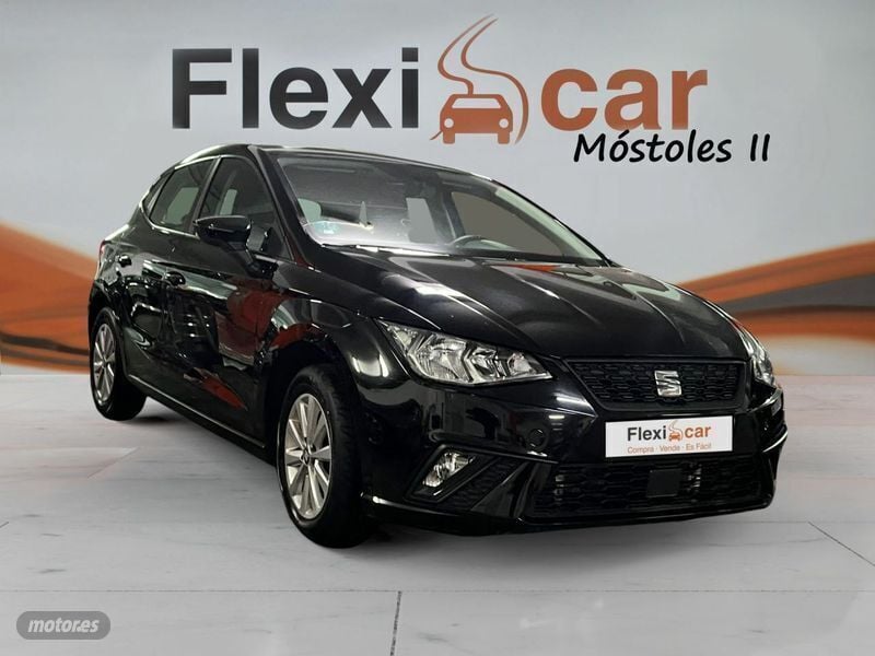 Usado Seat Ibiza Style 110 CV (80 kW) 2021 Negro Berlina