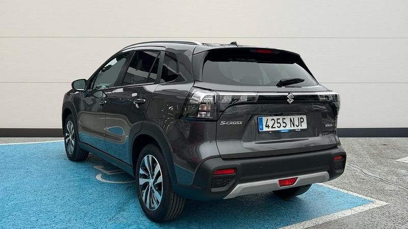 Nuevo Suzuki SX4 S-Cross 129 CV (94 kW) 2025 Gris SUV
