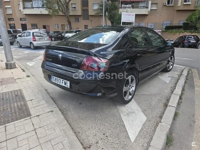 Usado Peugeot 407 Sport 123 CV (90 kW) 2007 Negro Berlina