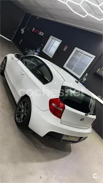 Usado BMW 116 115 CV (84 kW) 2009 Blanco Utilitario