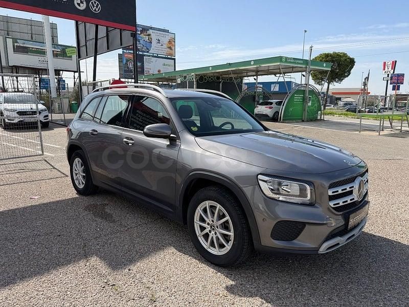 Usado Mercedes GLB200 150 CV (110 kW) 2021 Gris / plata SUV