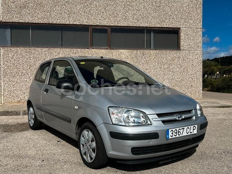 Gris / plata Usado 2003 Hyundai Getz Utilitario | 1799 € (Precio justo) - Imagen 1/4
