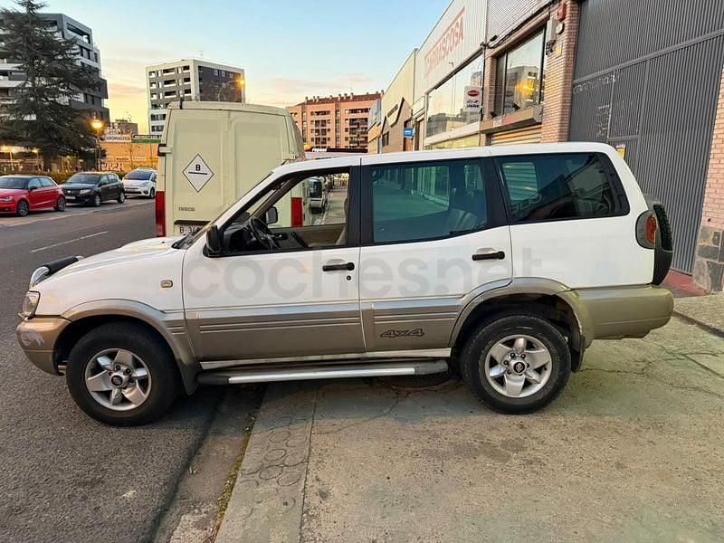 Occasion Nissan Terrano 125 ch (91 kW) 2001 Blanc SUV