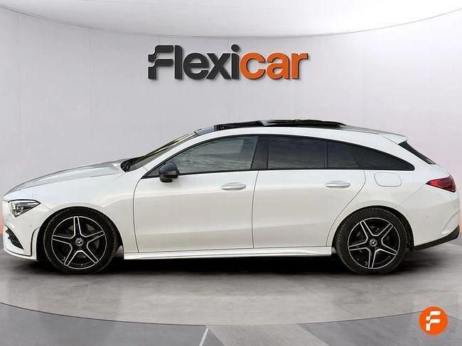 Usado Mercedes CLA200 Shooting Brake 163 CV (119 kW) 2021 Blanco Familiar