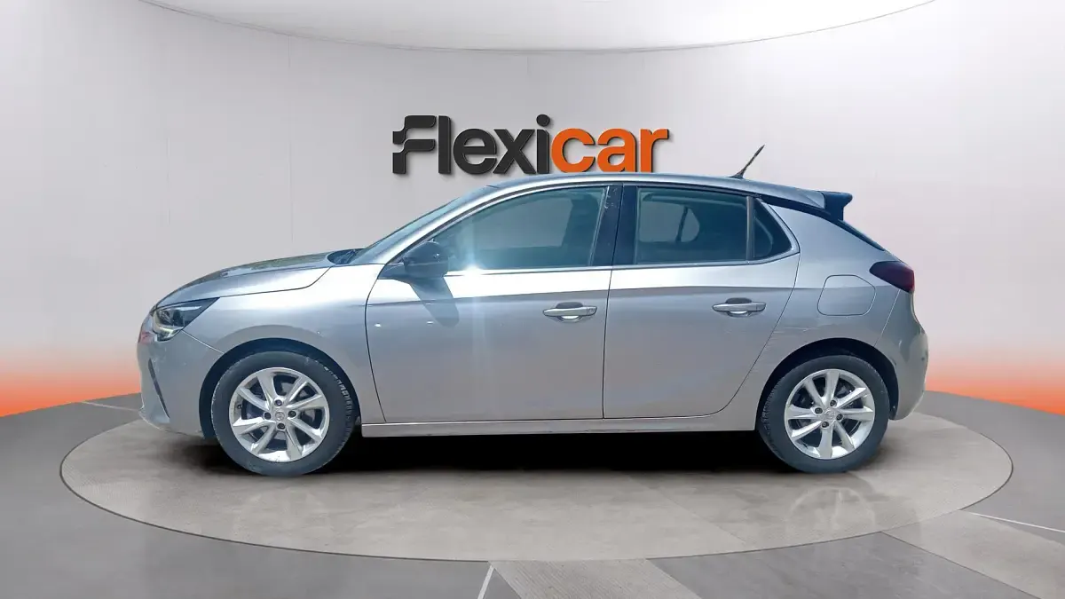 Usado Opel Corsa Elegance 101 CV (74 kW) 2021 Gris Utilitario