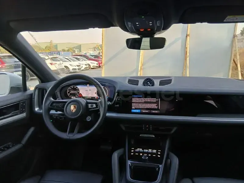 Usado Porsche Cayenne 470 CV (345 kW) 2025 Blanco SUV