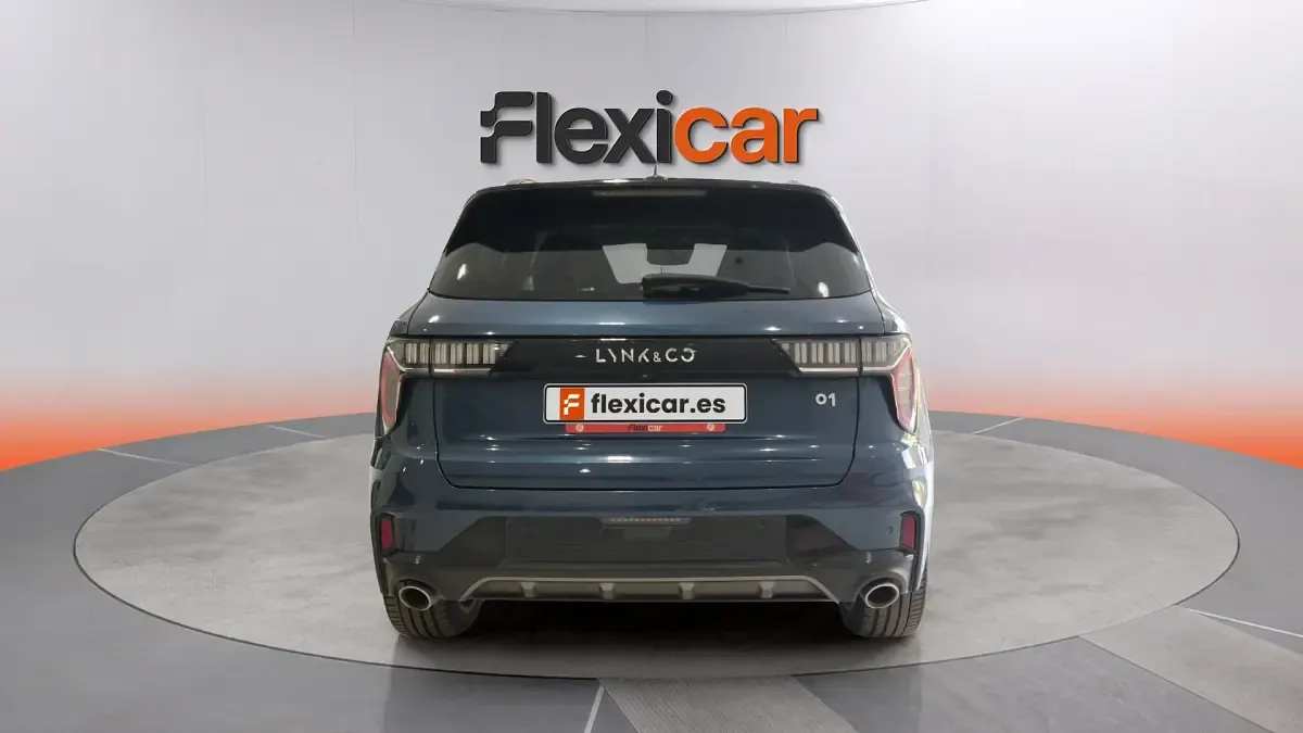 Usado Lynk & Co 01 261 CV (191 kW) 2022 Negro SUV