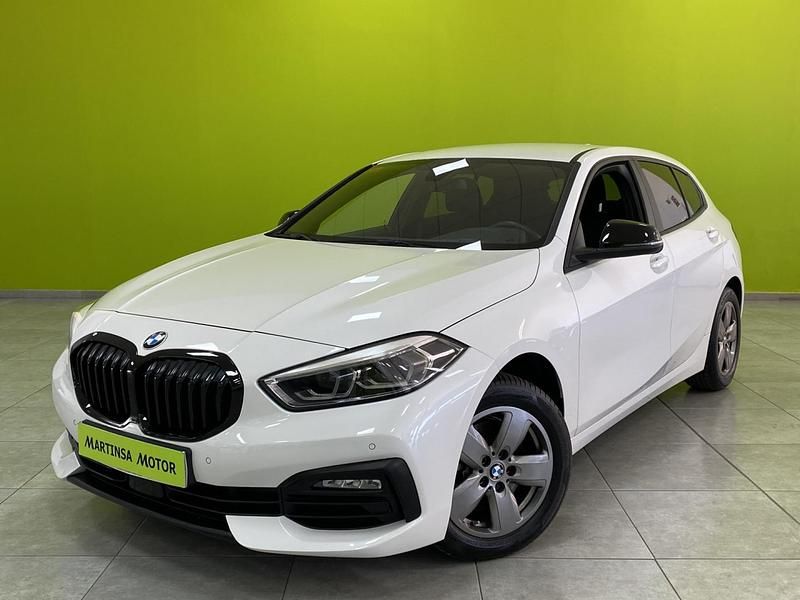 Blanco Usado 2021 BMW 116 Comfort Edition Utilitario | 22.300 € (Precio justo) - Imagen 1/4