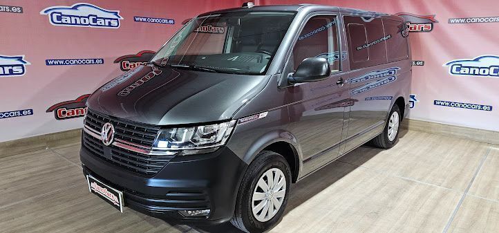 Gris Usado 2021 VW Caravelle Monovolumen | 32.500 € (Precio justo) - Imagen 1/4