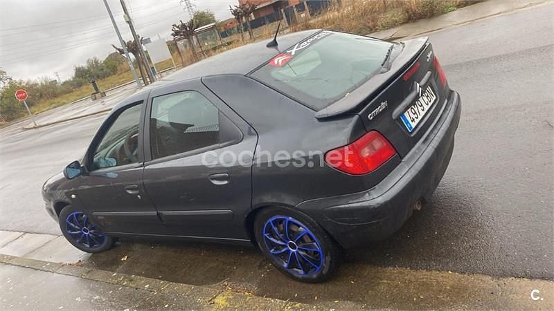 Verde Usado 2002 Citroën Xsara Exclusive Berlina | 1700 € (Precio justo) - Imagen 1/4
