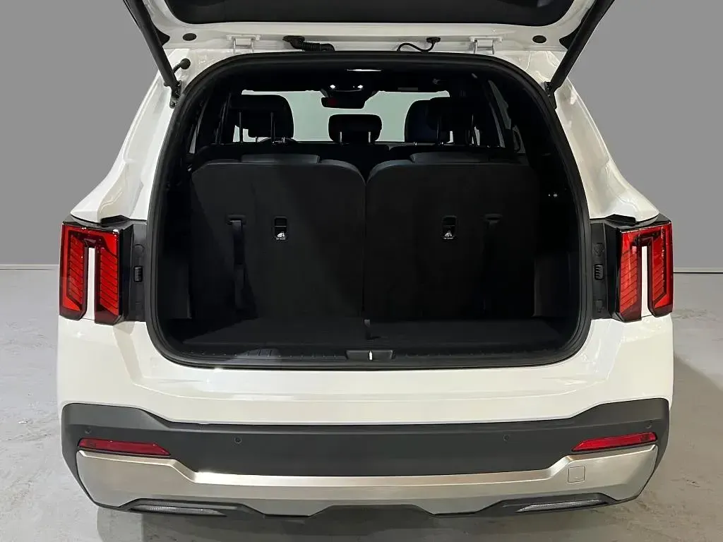 Nuevo Kia Sorento Premium 194 CV (142 kW) 2026 Clear white (ud) SUV
