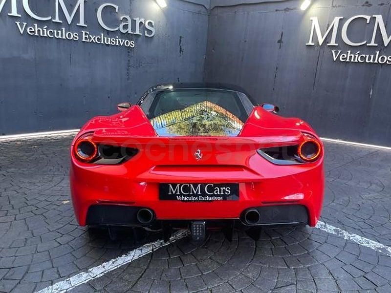 Usado Ferrari 488 670 CV (492 kW) 2016 Rojo Coupe