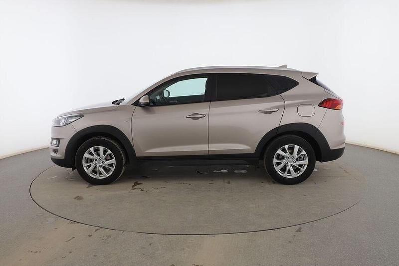 Usado Hyundai Tucson 136 CV (100 kW) 2020 Gris SUV