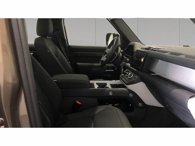 Usado Land Rover Defender S 249 CV (183 kW) 2024 Gondwana stone gloss SUV