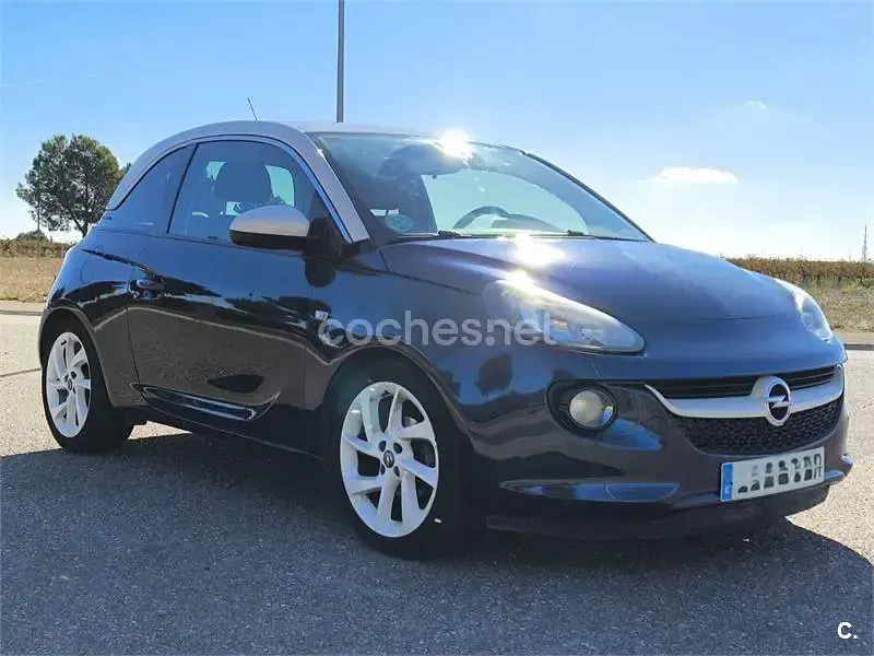 Usado Opel Adam Slam 100 CV (73 kW) 2017 Azul Utilitario