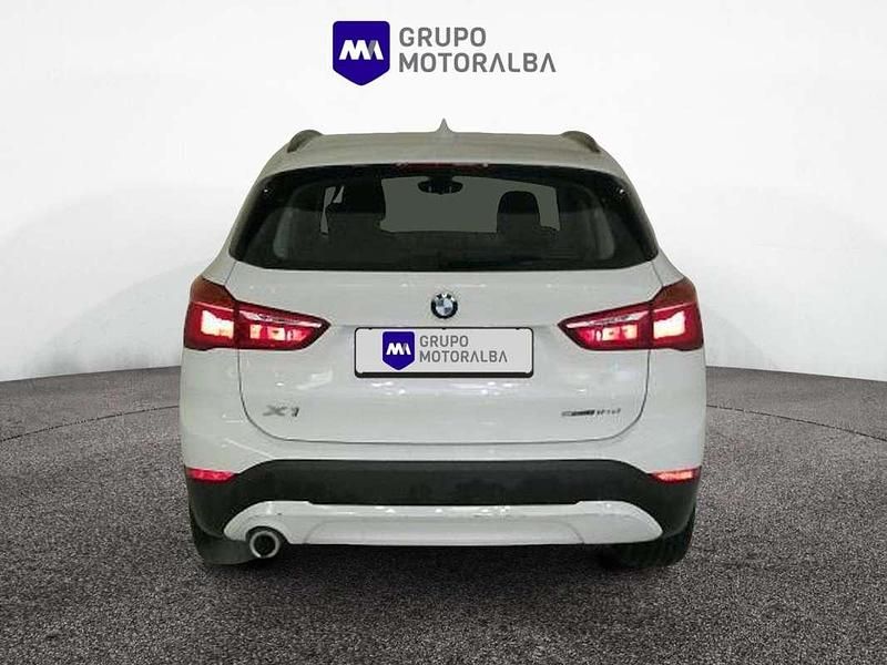 Usado BMW X1 116 CV (85 kW) 2021 Blanco SUV